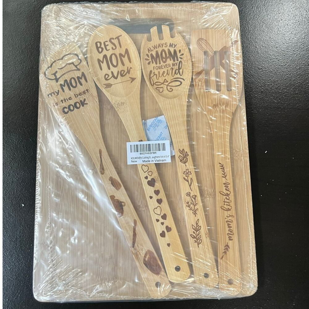 Mom Bamboo Cutting Board & Kitchen Utensil Gift Set Recipe for a Mom New